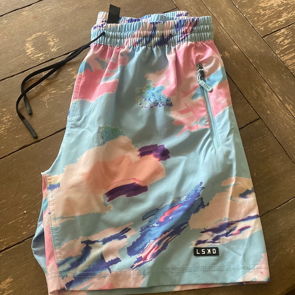 Never worn Large LSKD shorts